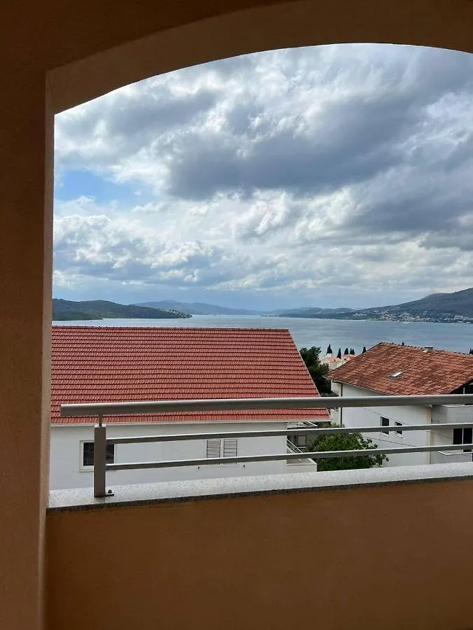 Villa Stella Trogir 0*,